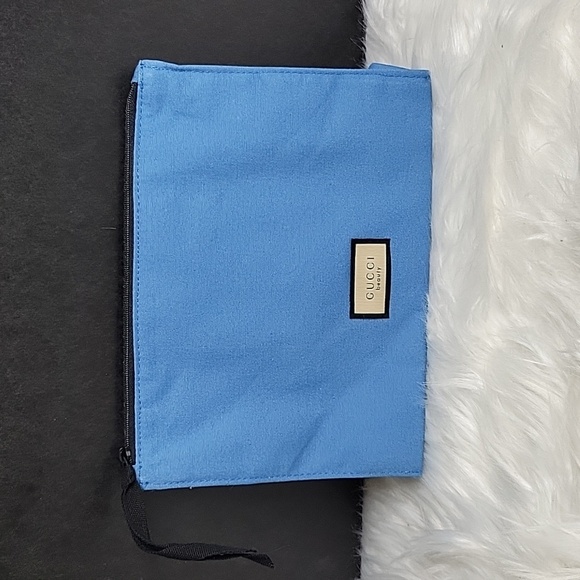 GUCCI Blue Zipper Makeup Bag - Picture 1 of 8